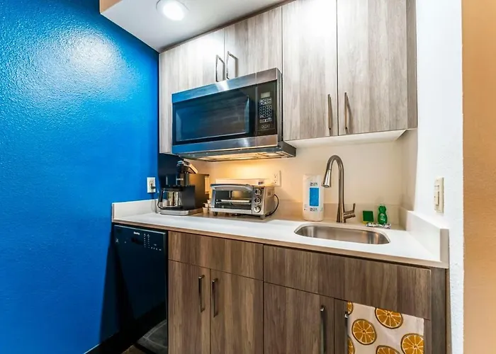 Metro Extended - 2 Full Beds *